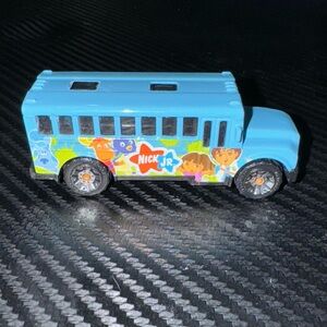 VTG 2004 Matchbox Nick Jr. School Bus Diecast, Dora, Backyardigans, Blue’s Clues